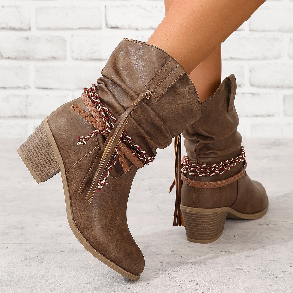 Botines vintage de estilo vaquero con borlas