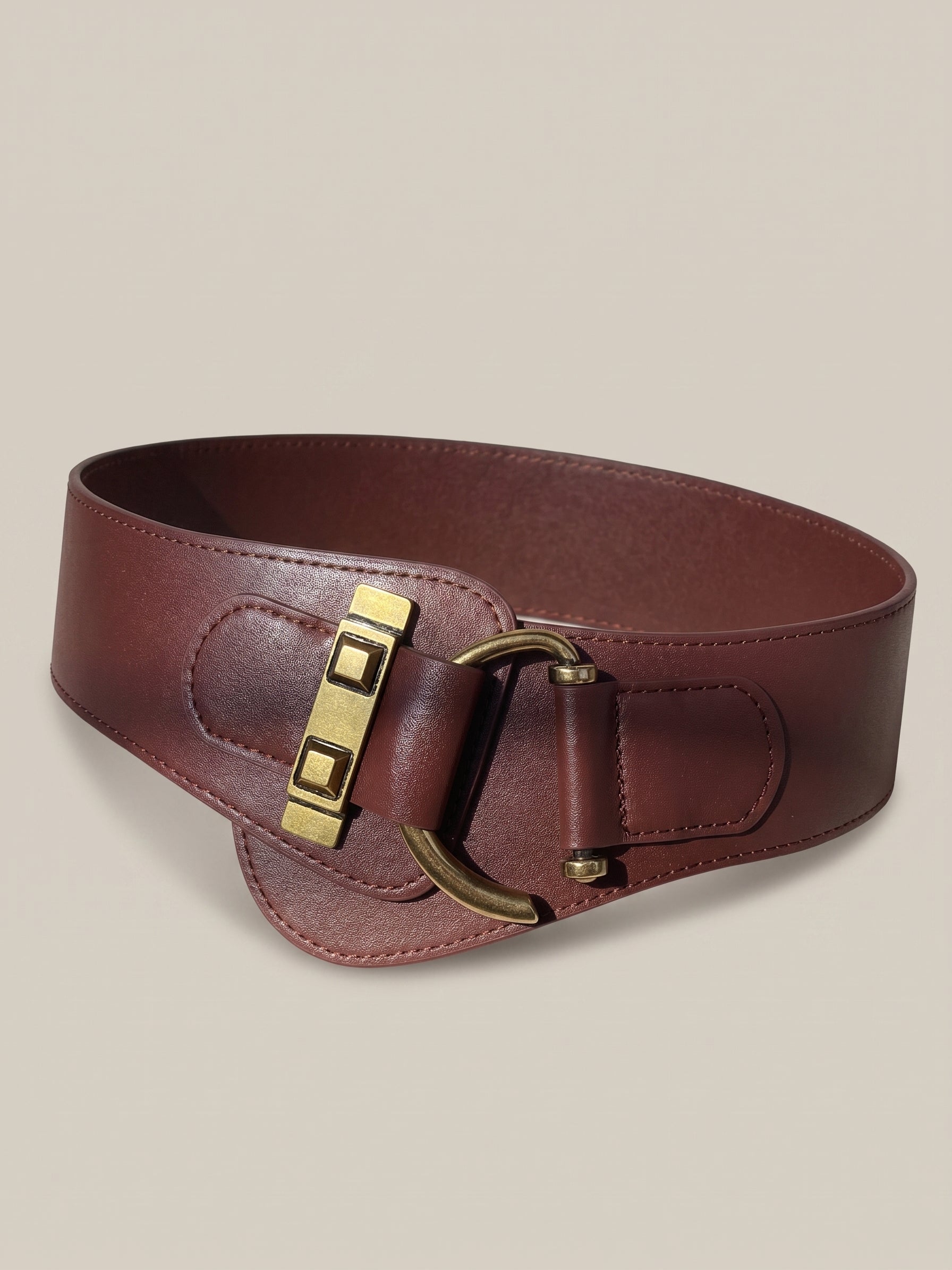 Accesorios retro y versátiles: cinturón ancho elástico de color café