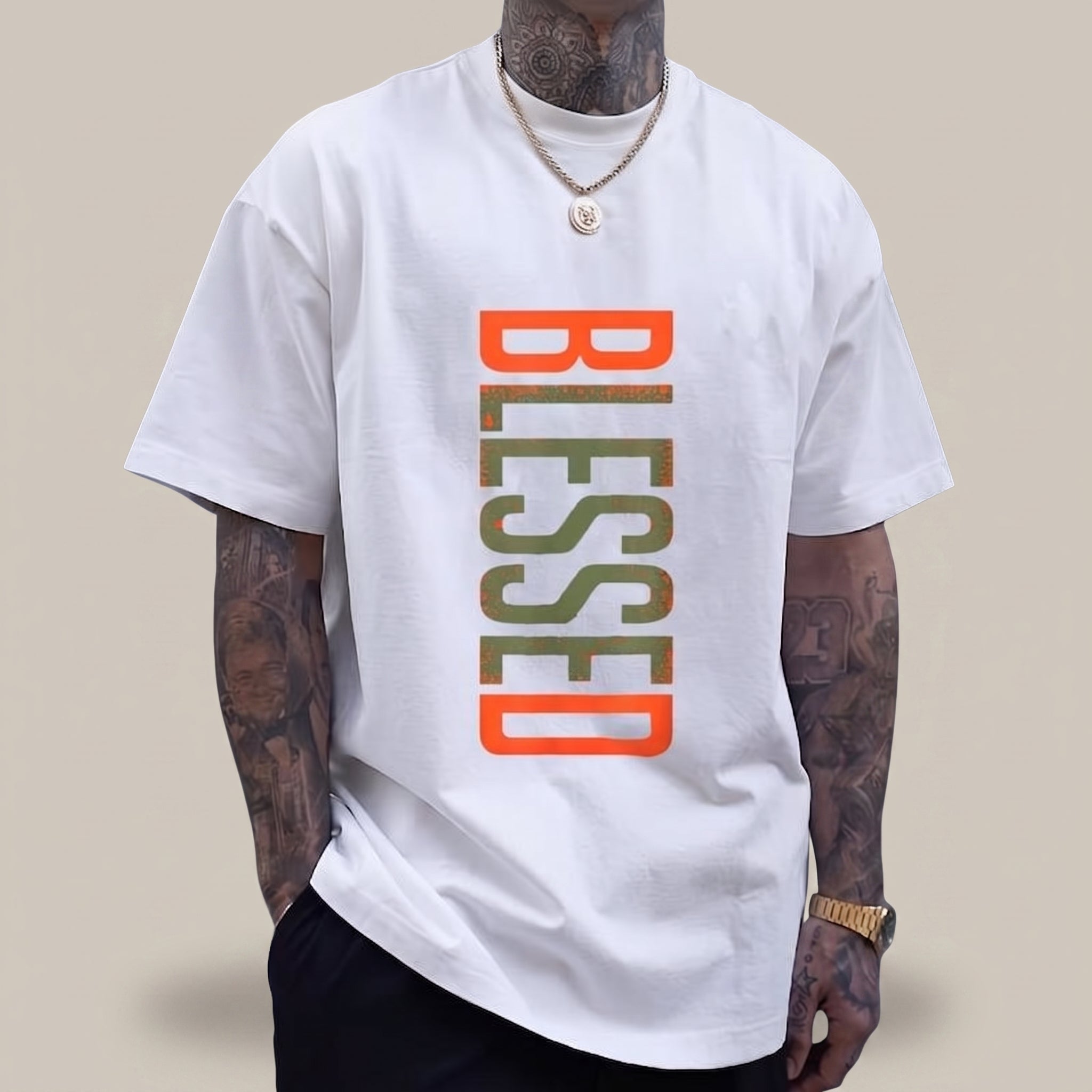 Camiseta con estampado «BLESSED» para hombre, 100 % algodón, de estilo urbano informal