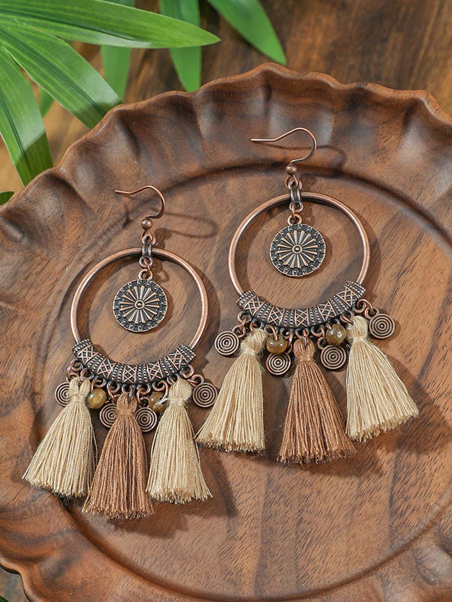 Conjunto de collar y pendientes bohemios con borlas, estilo vintage desgastado