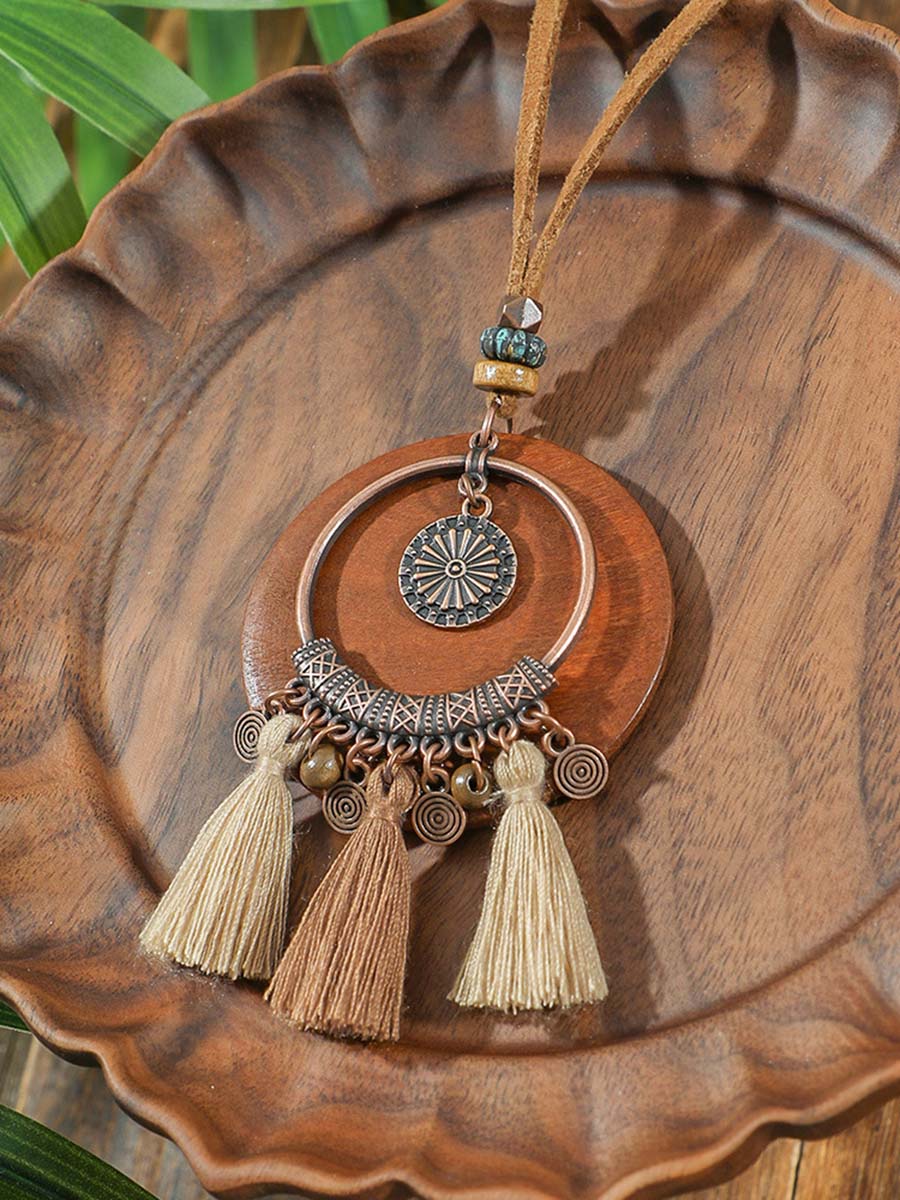 Conjunto de collar y pendientes bohemios con borlas, estilo vintage desgastado